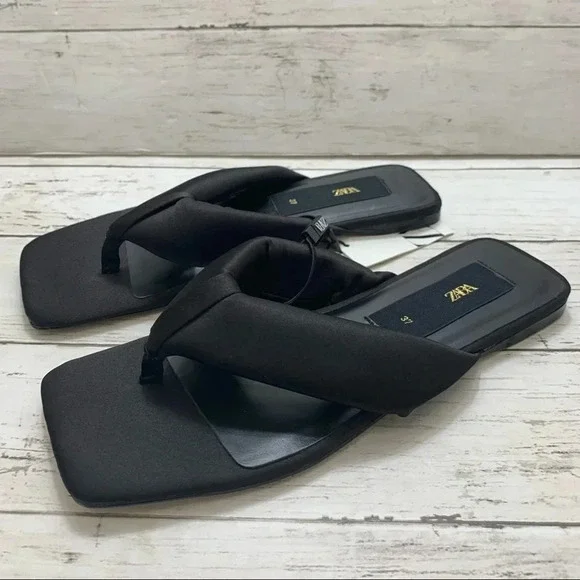 Zara Black Square Toe Quilted Slides Thong Sandals Flip Flop Summer - Picture 4 of 12
